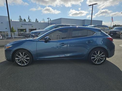 2018 Mazda Mazda3 Touring