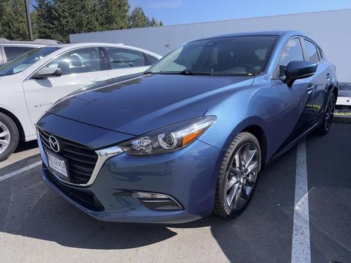 2018 Mazda Mazda3 Touring