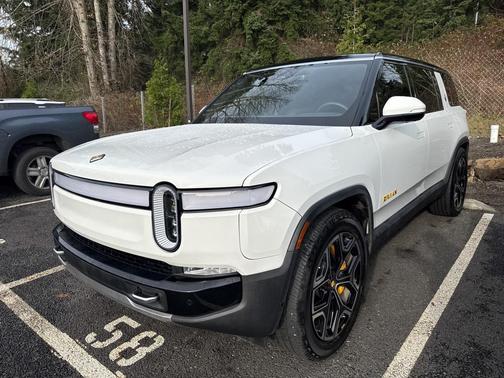 2022 Rivian R1S Launch Edition