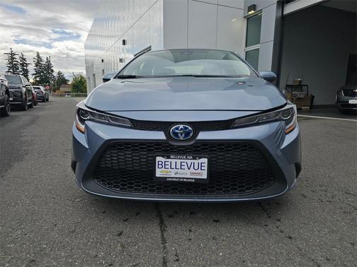 2022 Toyota Corolla Hybrid LE