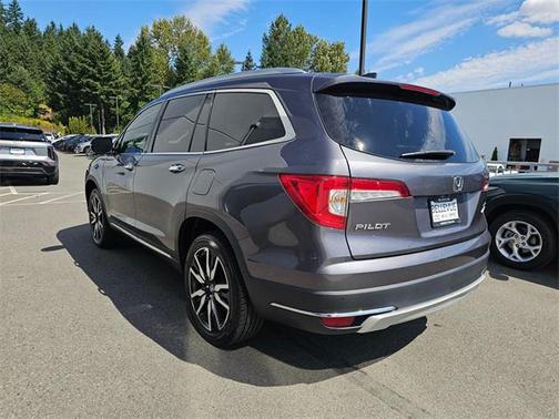 2019 Honda Pilot Touring 8-Passenger