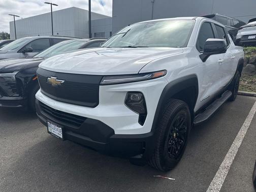 Summit White 2024 Chevrolet Silverado EV Work Truck