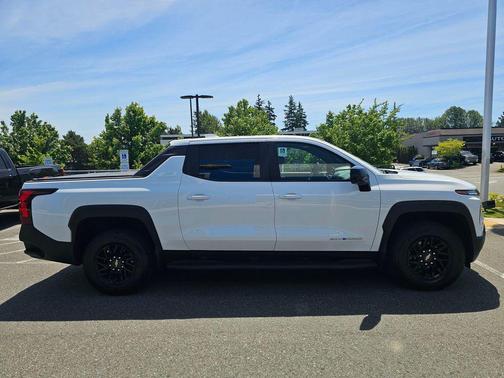 Summit White 2024 Chevrolet Silverado EV Work Truck