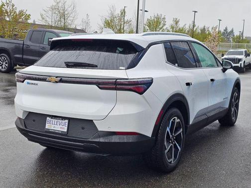 Summit White 2026 Chevrolet Equinox EV LT