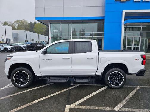 Summit White 2026 Chevrolet Colorado Z71