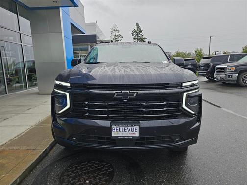 2025 Chevrolet Suburban RST
