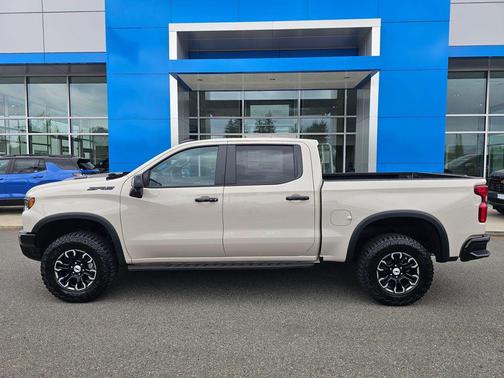 White Sands 2026 Chevrolet Silverado 1500 ZR2