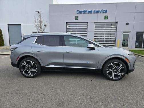 Sterling Gray Metallic 2026 Chevrolet Equinox EV LT