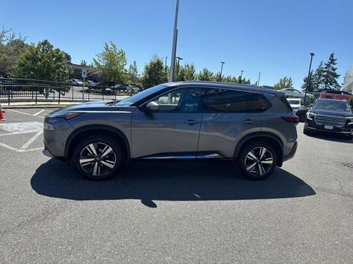 2021 Nissan Rogue Platinum