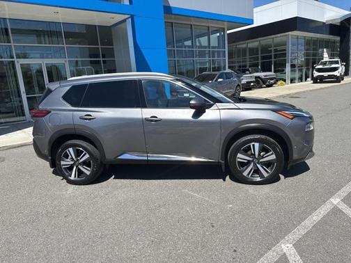 2021 Nissan Rogue Platinum