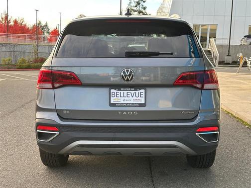 2024 Volkswagen Taos 1.5T SE