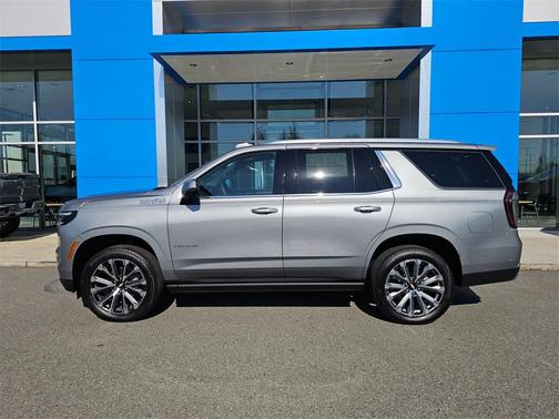 2025 Chevrolet Tahoe 4WD High Country