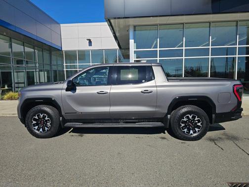 Magnus Matte 2026 GMC Sierra EV Max Range AT4