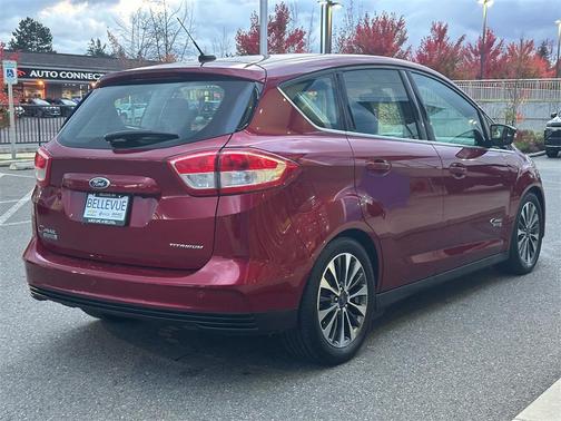 2017 Ford C-Max Energi Titanium