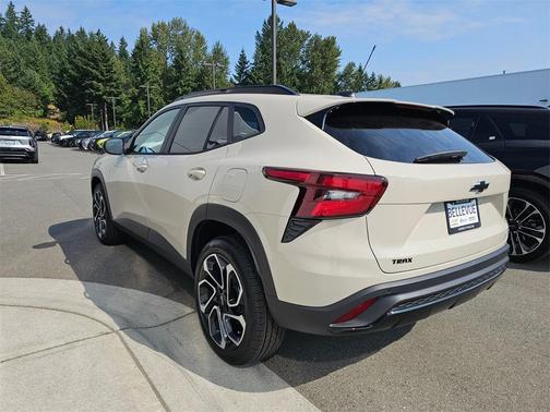 2026 Chevrolet Trax FWD 2RS