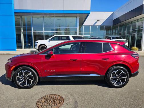 Radiant Red Tintcoat 2025 Chevrolet Equinox EV LT