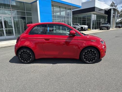 2024 FIAT 500e INSPI(RED) FWD