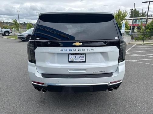 2025 Chevrolet Suburban Premier