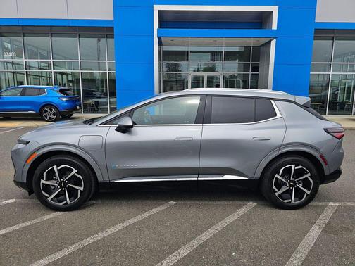 Sterling Gray Metallic 2025 Chevrolet Equinox EV LT