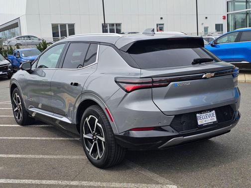 Sterling Gray Metallic 2025 Chevrolet Equinox EV LT