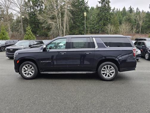 2024 Chevrolet Suburban Premier