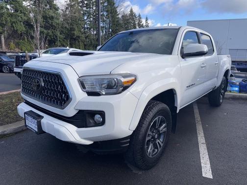 2018 Toyota Tacoma TRD Sport