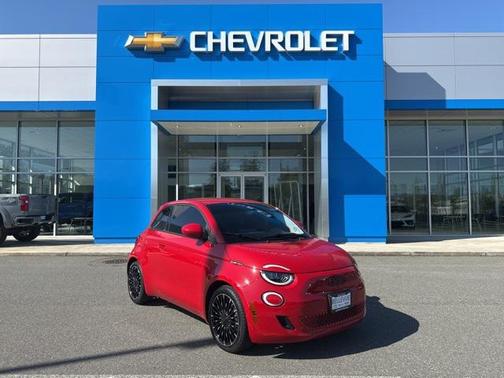 2024 FIAT 500e INSPI(RED) FWD