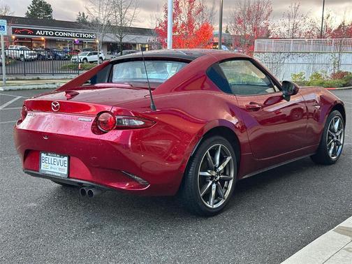 2022 Mazda MX-5 Miata RF Grand Touring