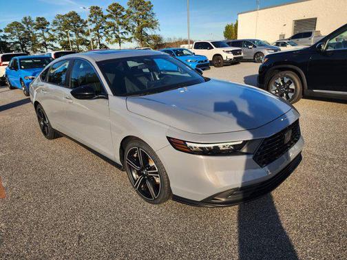 2024 Honda Accord Hybrid 