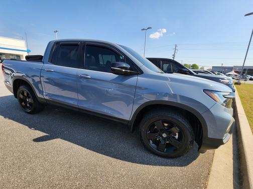 Sonic Gray Pearl 2025 Honda Ridgeline