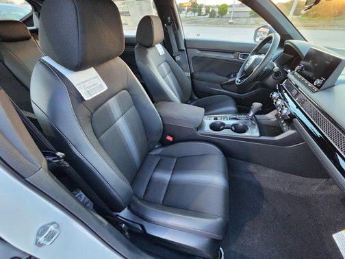 Platinum White Pearl 2026 Honda Civic Sport
