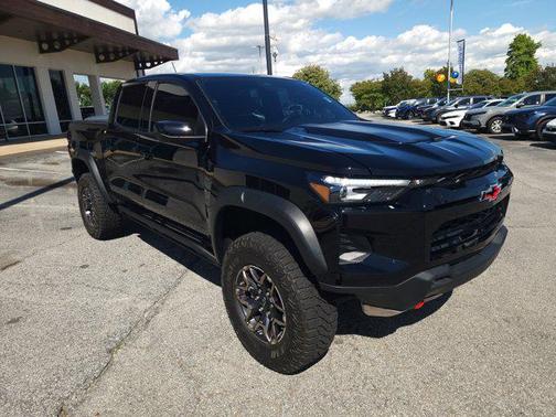 Black 2024 Chevrolet Colorado ZR2