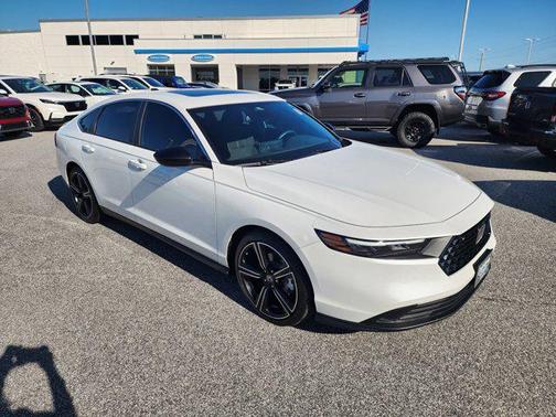 2024 Honda Accord Hybrid 