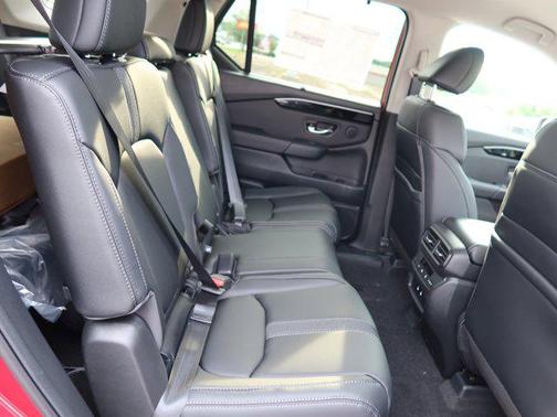 Radiant Red Metallic II 2026 Honda Pilot EX-L