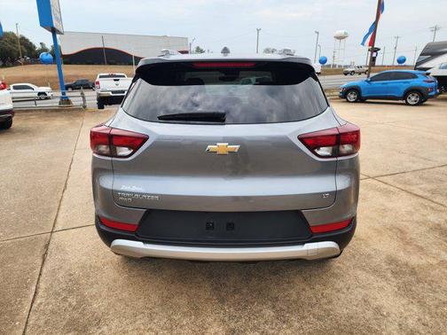 Sterling Gray Metallic 2025 Chevrolet Trailblazer LT