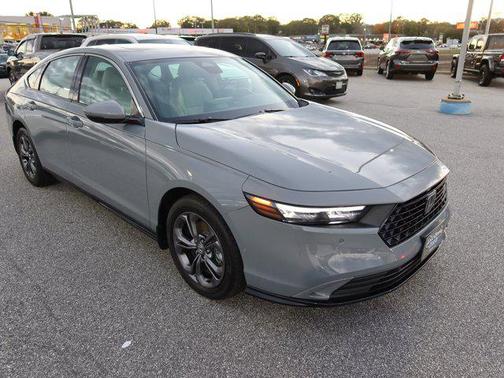 2025 Honda Accord Hybrid 