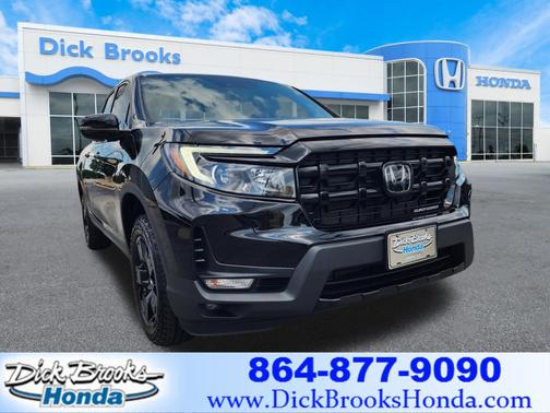 Crystal Black Pearl 2025 Honda Ridgeline