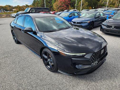 2025 Honda Accord Hybrid 