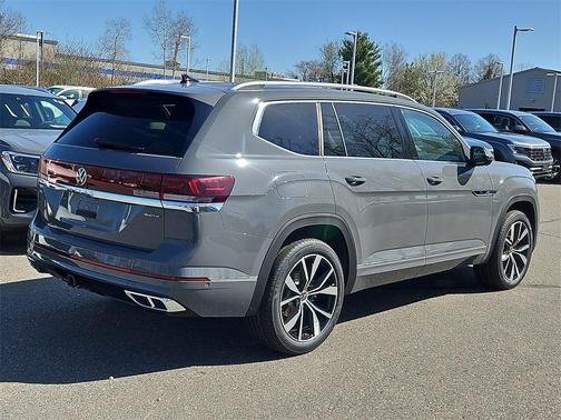 2025 Volkswagen Atlas 2.0T SEL Premium R-Line