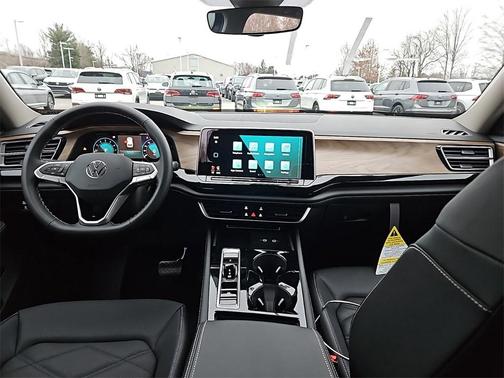 2025 Volkswagen Atlas 2.0T SE