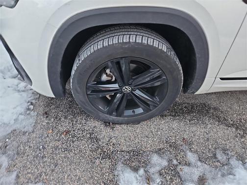 2023 Volkswagen Atlas 3.6 V6 SEL R-Line Black