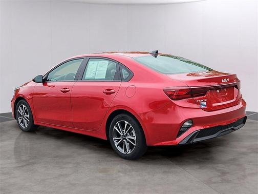 2022 Kia Forte LXS