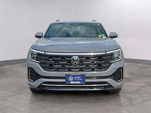 2024 Volkswagen Atlas Cross Sport 2.0T SEL R-Line
