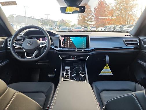 2026 Volkswagen Atlas Cross Sport 2.0T SEL