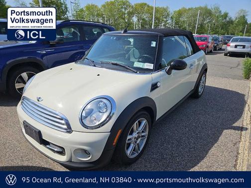 Pepper White 2015 MINI Convertible Cooper