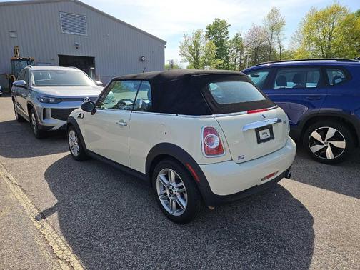 Pepper White 2015 MINI Convertible Cooper