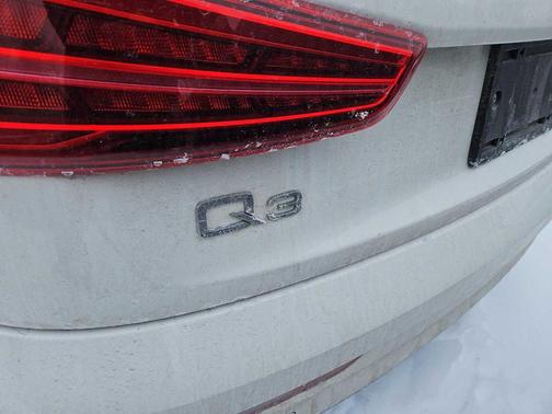 2018 Audi Q3 2.0T Premium Plus