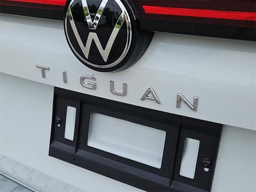 2025 Volkswagen Tiguan 2.0T S