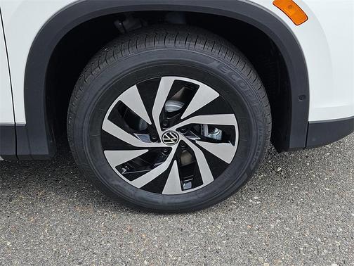 2025 Volkswagen Tiguan 2.0T S