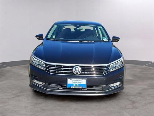 2017 Volkswagen Passat 1.8T SEL Premium
